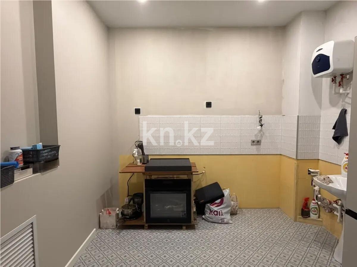 Продажа 3-комнатной квартиры, 100 м² в Караганде - фото 3