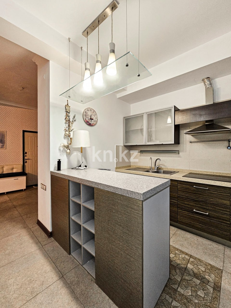 Продажа 2-комнатной квартиры, 85.1 м² в Алматы - фото 13