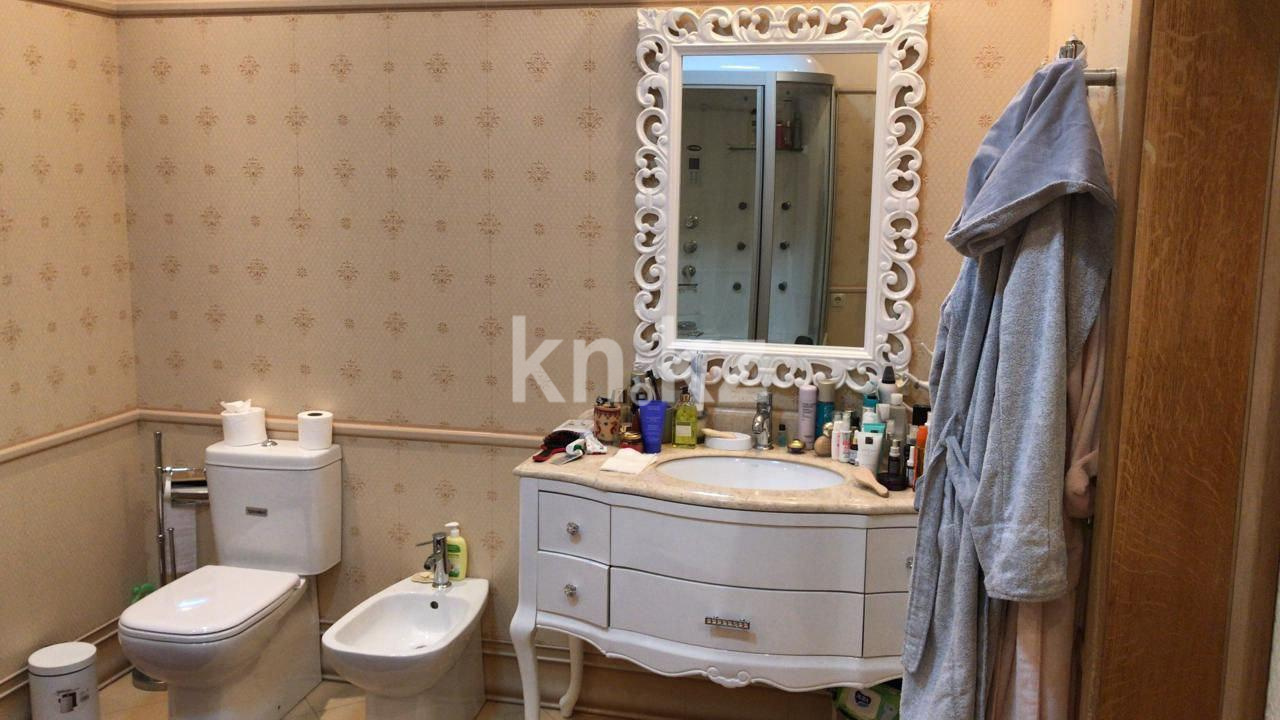 Продажа 8-комнатного дома, 575 м² в Алматы - фото 17