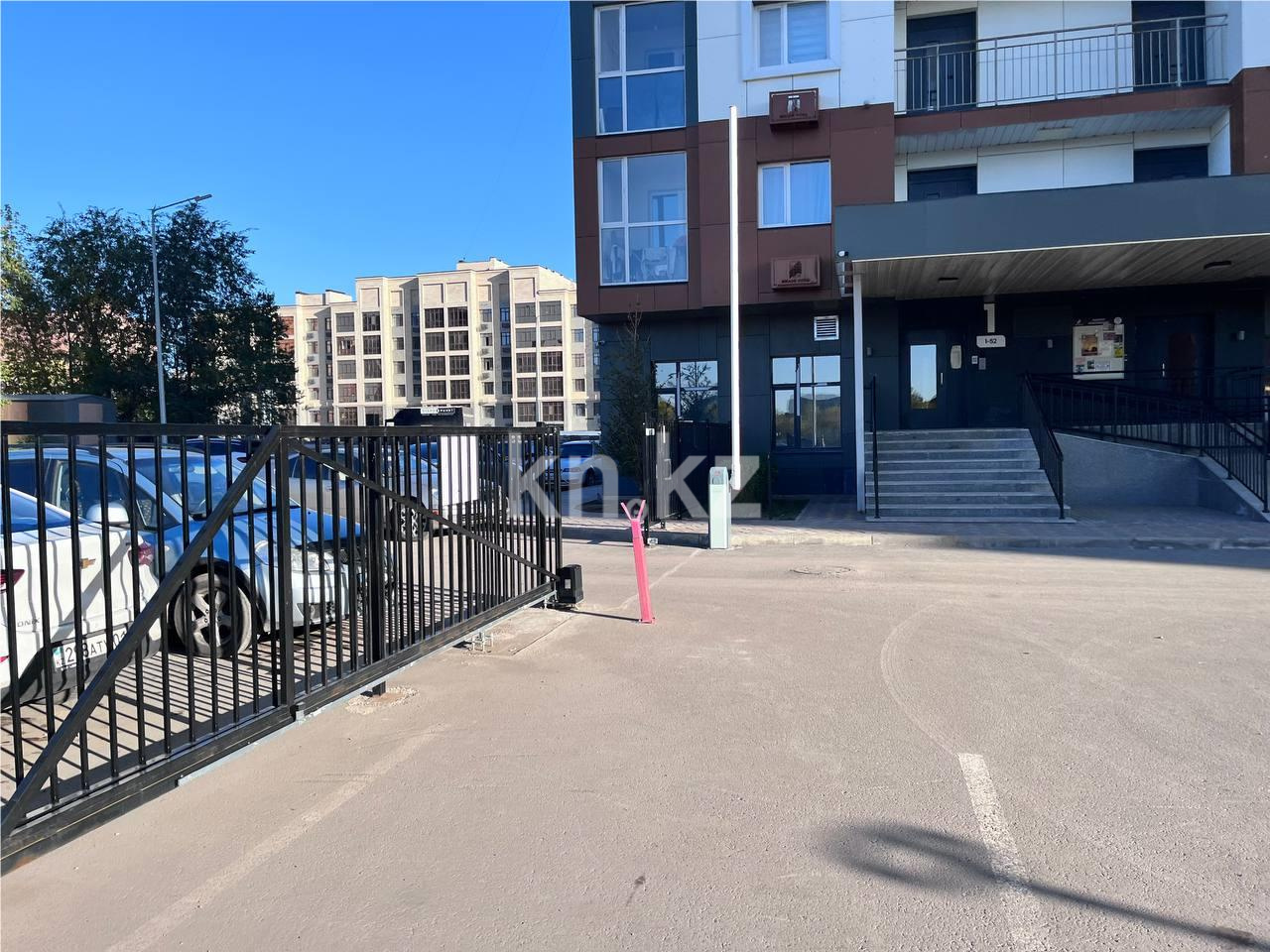 Продажа 2-комнатной квартиры, 52 м², ул. Муканова в Караганде - фото 32