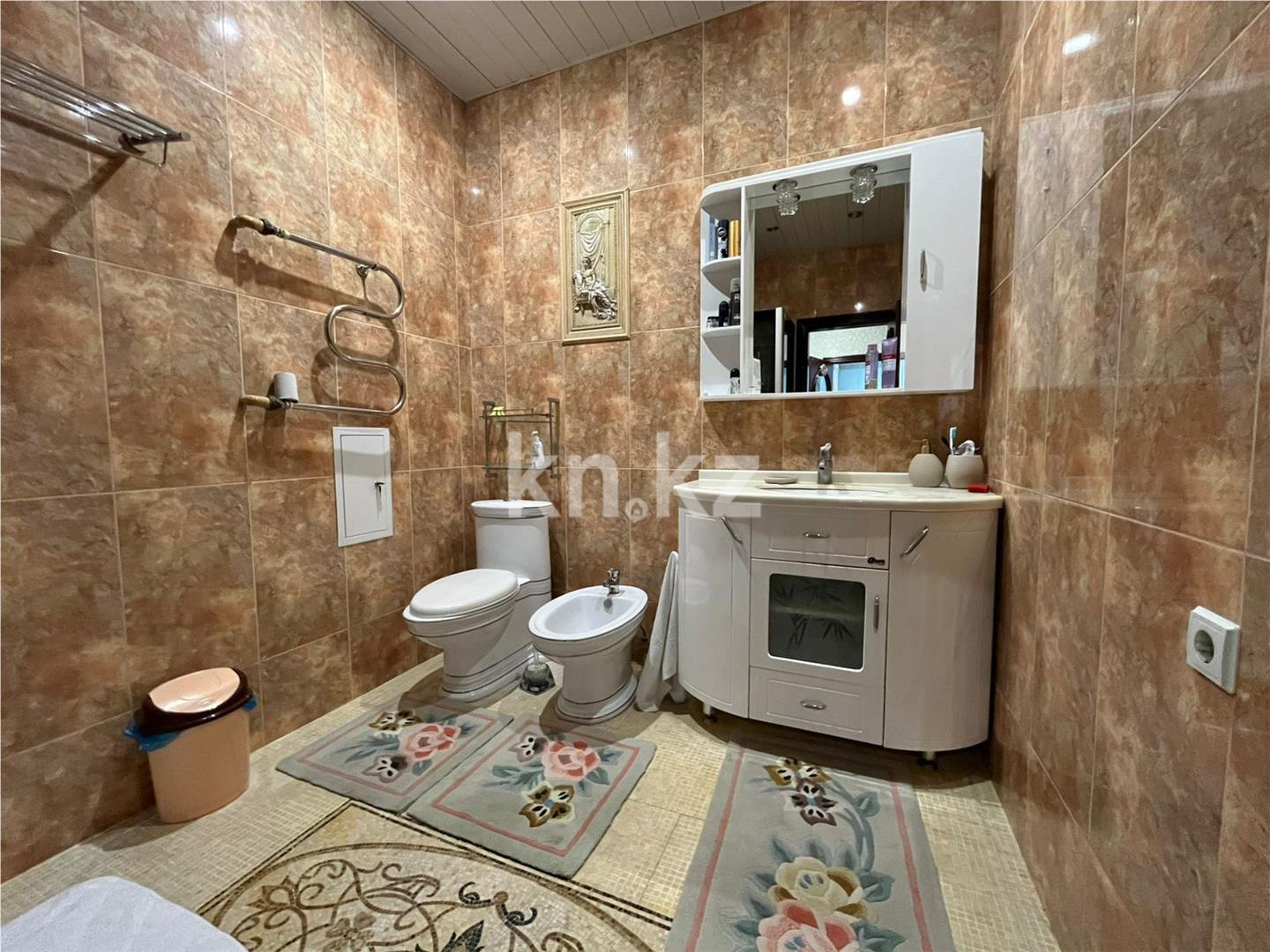 Продажа 3-комнатной квартиры, 123 м², ул. Сарайшык в Астане - фото 16