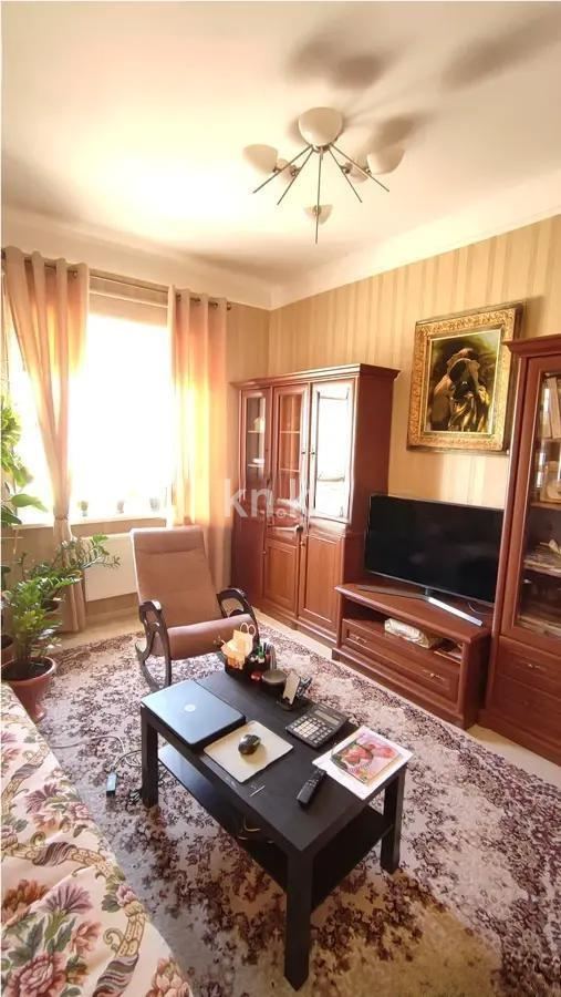 Продажа 2-комнатной квартиры, 78 м² в Астане