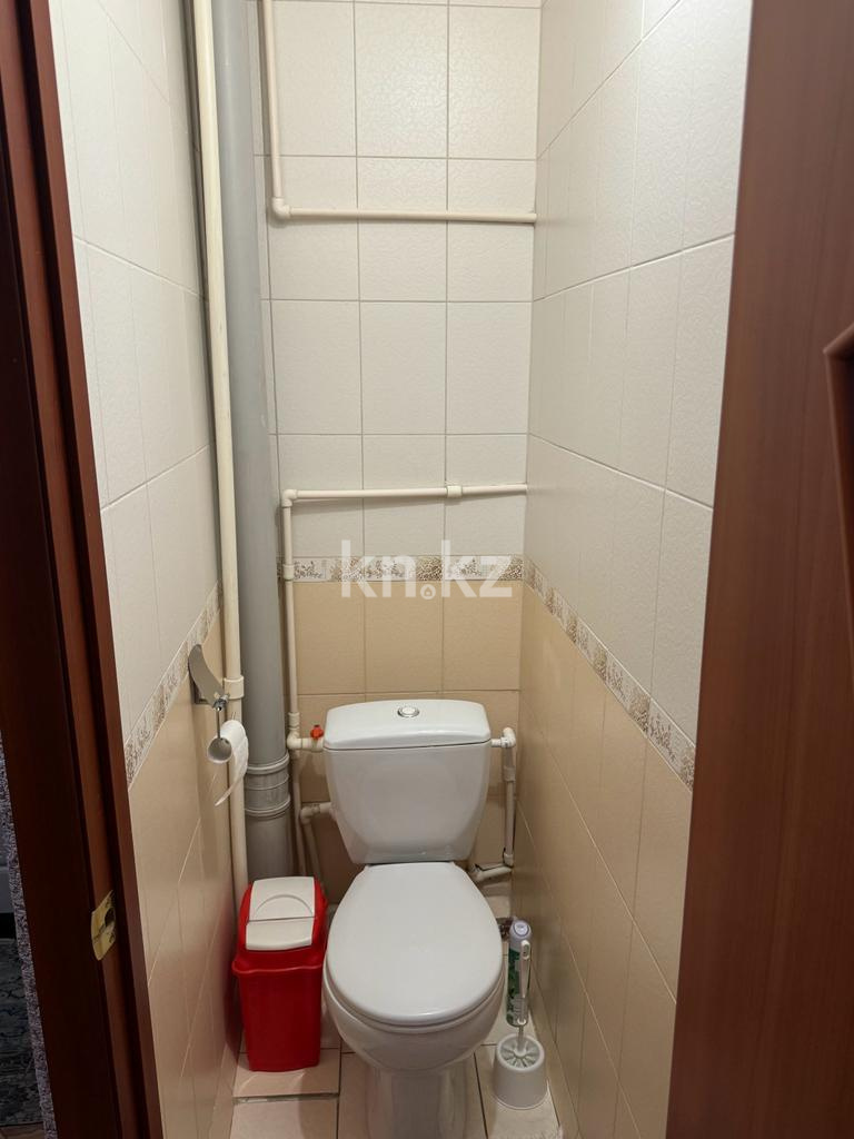 Продажа 2-комнатной квартиры, 44.7 м², мкр-н 15, дом  9 в Караганде - фото 11