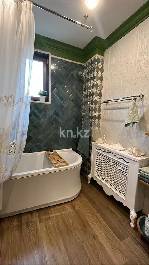 Продажа 2-комнатной квартиры, 105 м² в Алматы - фото 4