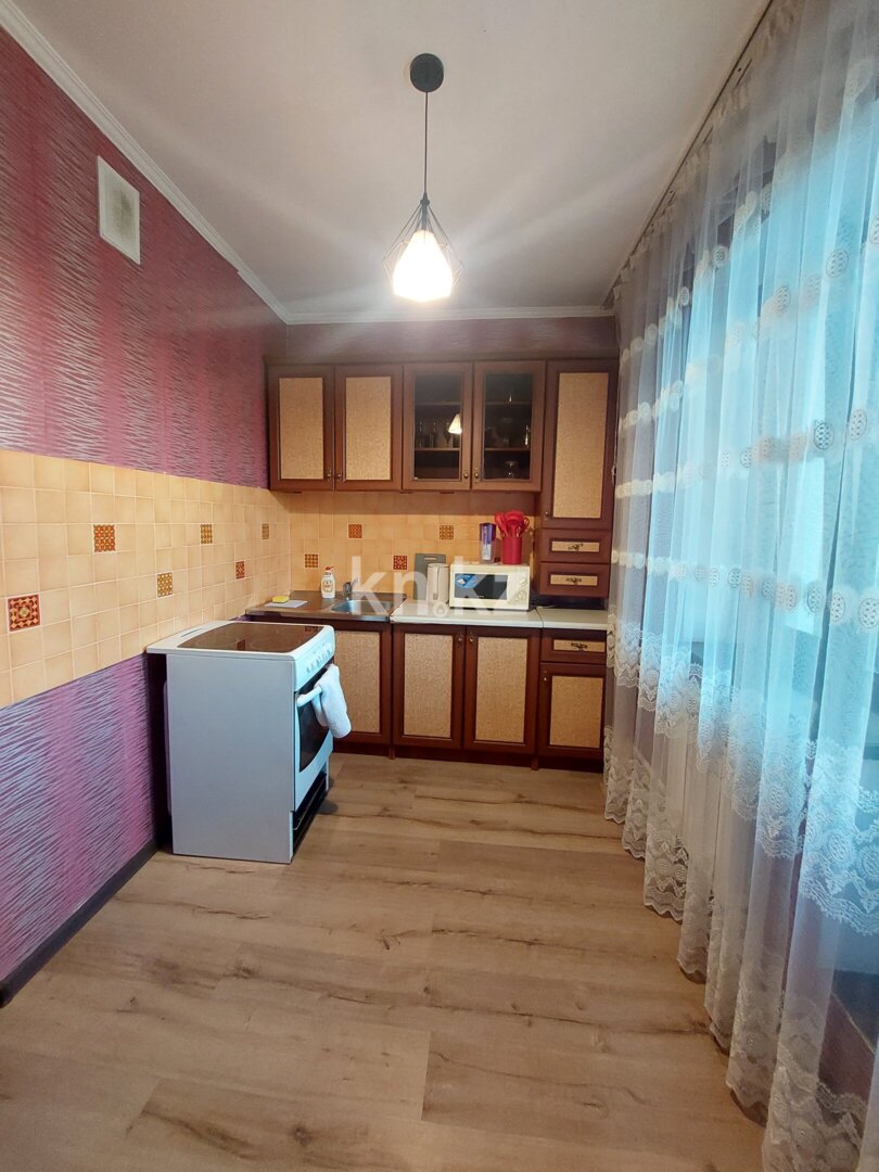 Аренда 1-комнатной квартиры посуточно, 40 м² в Алматы - фото 6