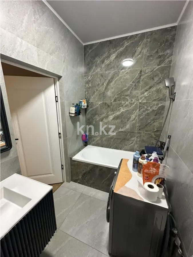 Продажа 2-комнатной квартиры, 62 м² в Алматы - фото 4