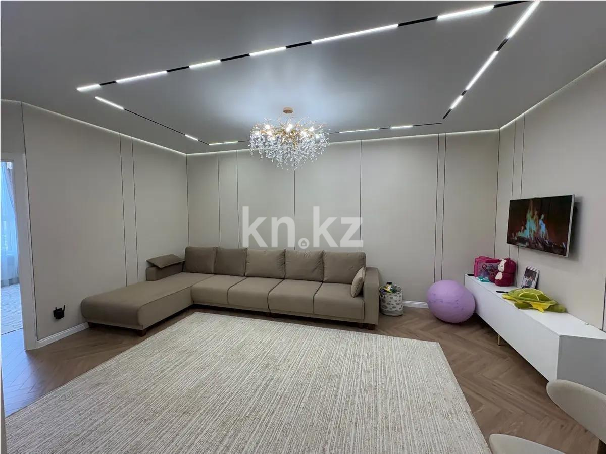 Продажа 3-комнатной квартиры, 82.1 м², пр. Райымбека, дом  348/1 в Алматы