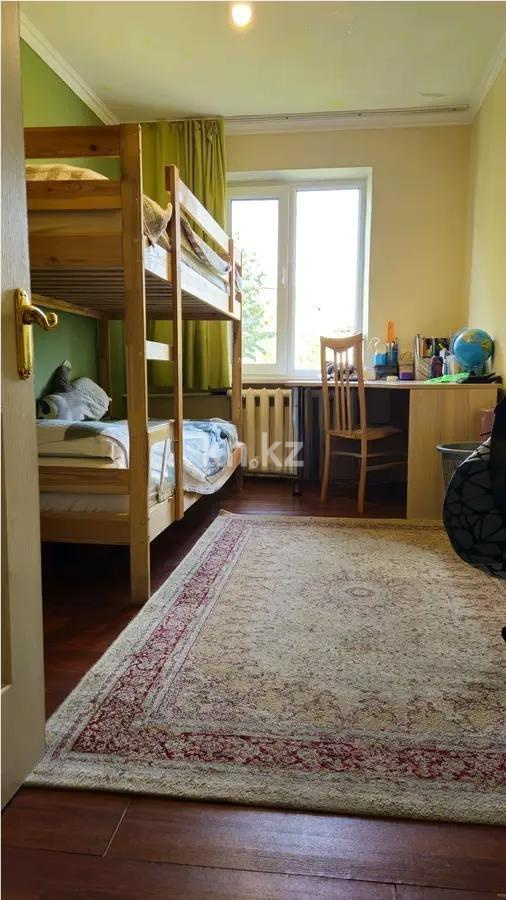 Продажа 3-комнатной квартиры, 59 м², ул. Каирбекова, дом  21 в Алматы - фото 3