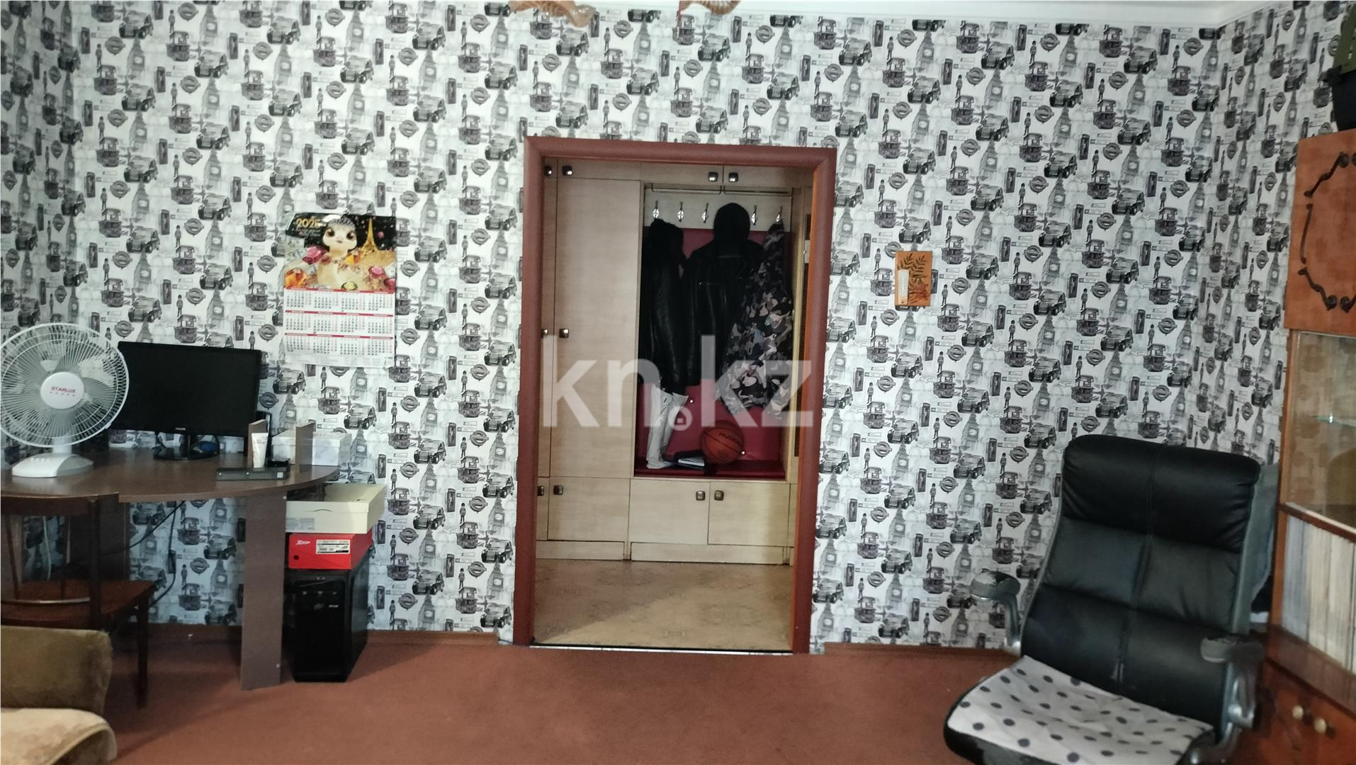 Продажа 4-комнатной квартиры, 78 м², 15 мкр. в Караганде - фото 2