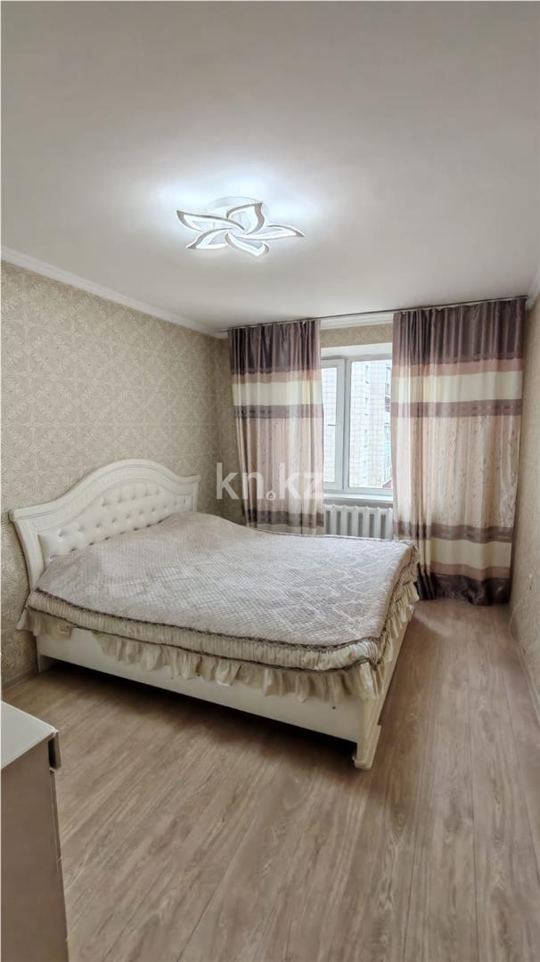 Продажа 3-комнатной квартиры, 64 м², ул. Муканова в Караганде - фото 4