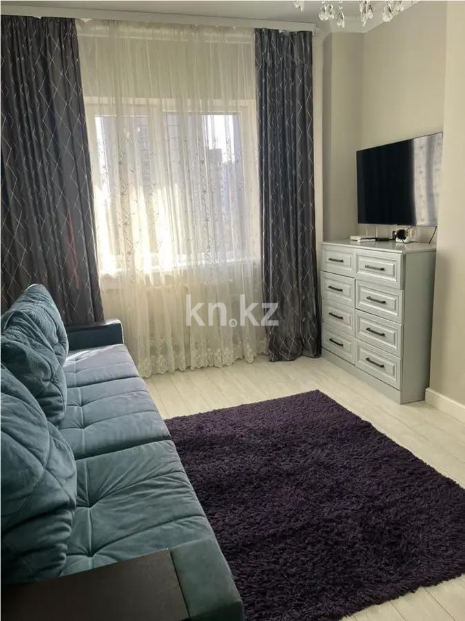Продажа 2-комнатной квартиры, 45 м², пр. Кабанбай батыра, дом  4/2 в Астане