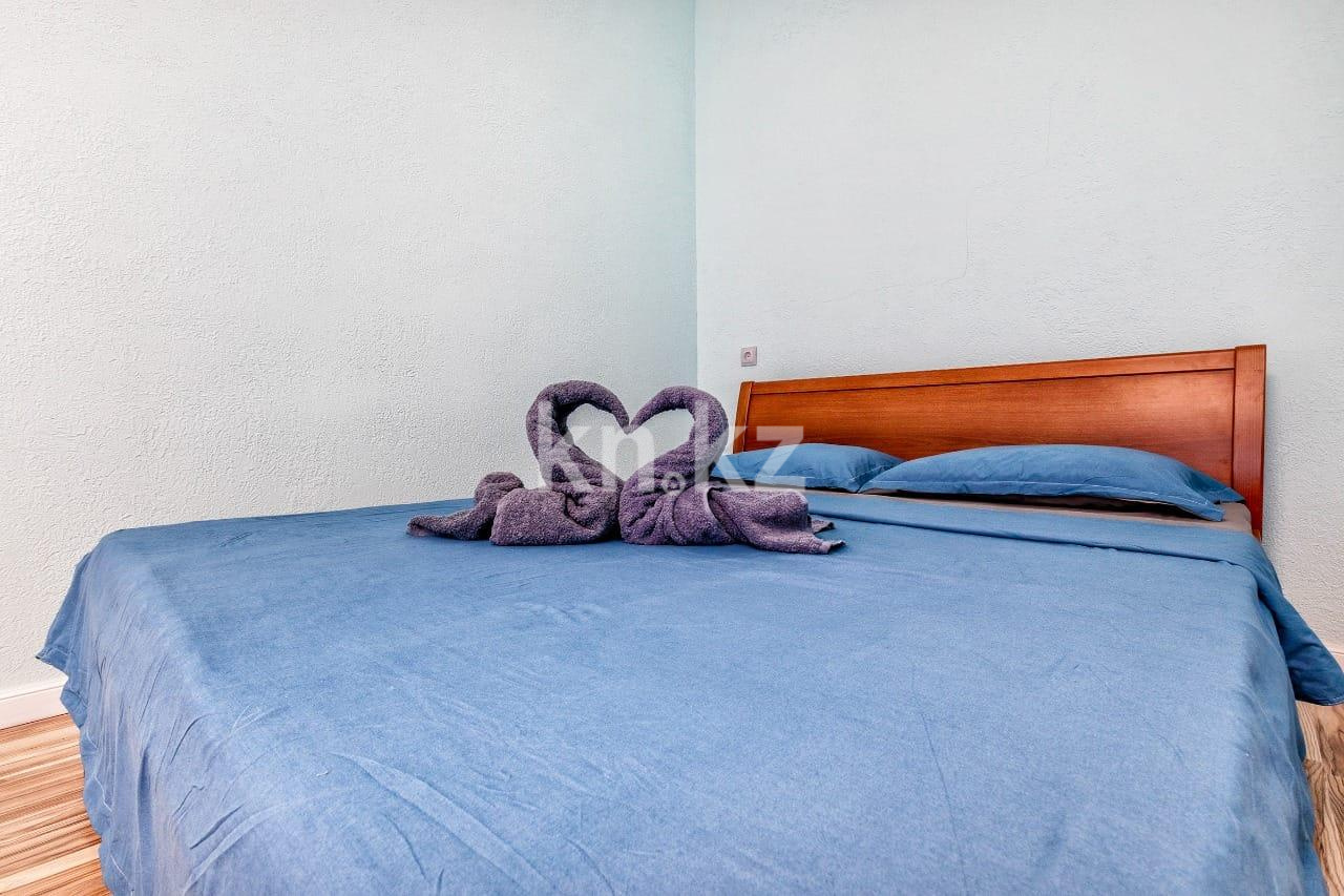 Аренда 1-комнатной квартиры посуточно, 45 м², пр. Кабанбай батыра, дом  29 - ул. Сыганак в Астане