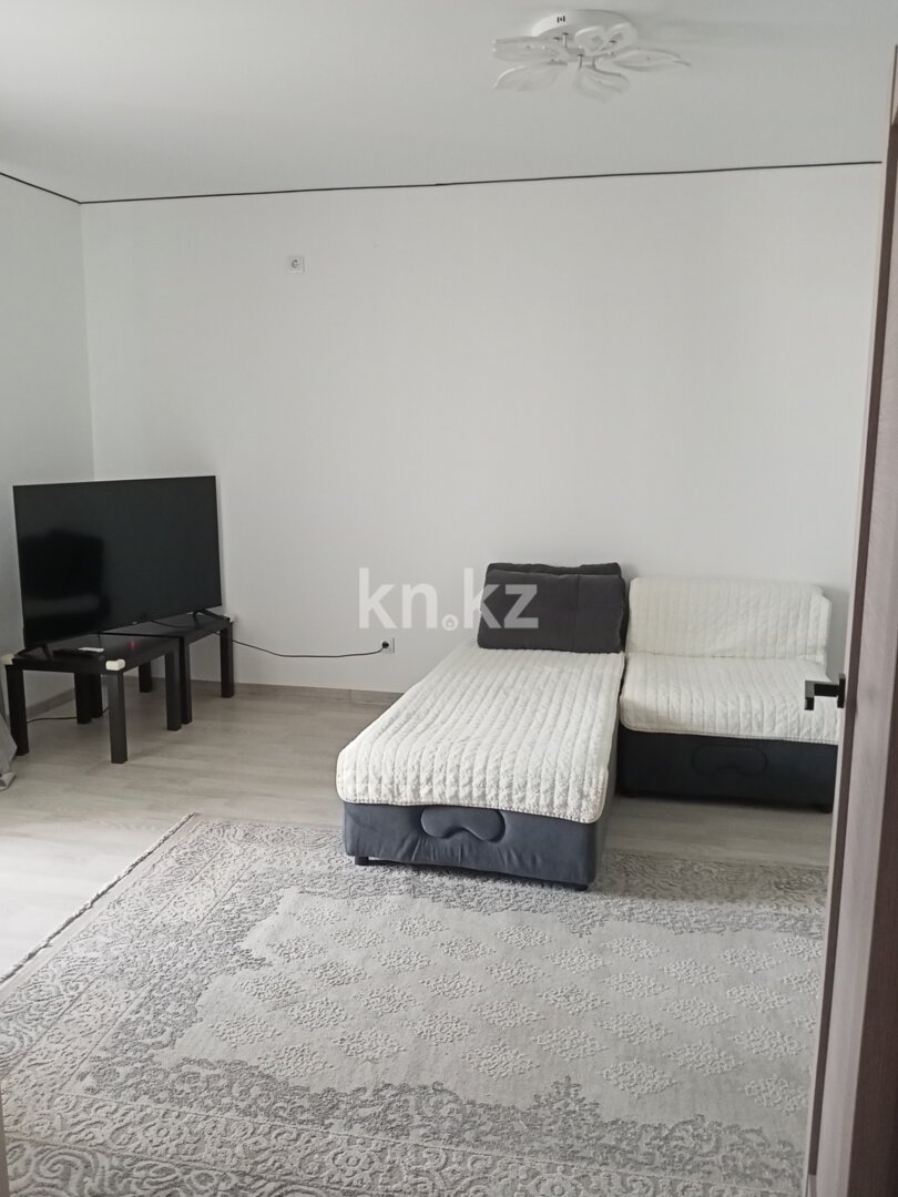 Аренда 1-комнатной квартиры, 50 м² в Астане - фото 4