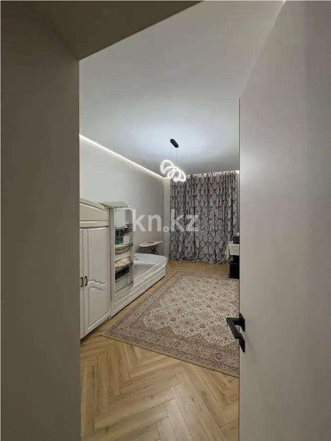 Продажа 2-комнатной квартиры, 65.4 м² в Алматы - фото 3