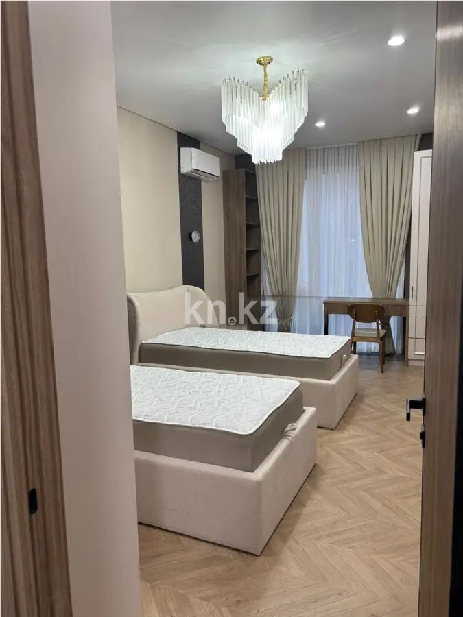 Продажа 3-комнатной квартиры, 115 м², пер. Лебедева, дом  1/1 в Алматы - фото 3