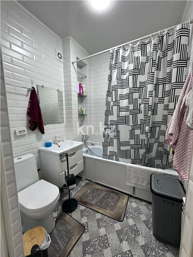 Продажа 2-комнатной квартиры, 63.4 м² в Алматы - фото 4