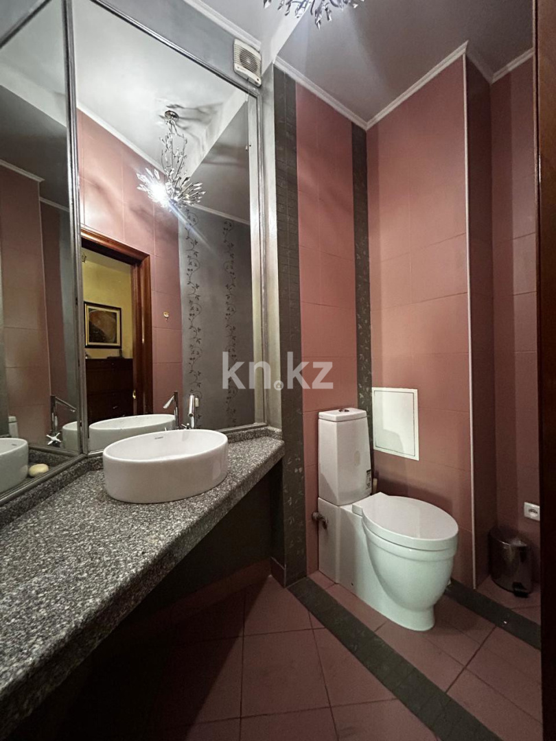 Аренда 2-комнатной квартиры, 77.5 м², пр. Абылай хана, дом  92 в Алматы - фото 14