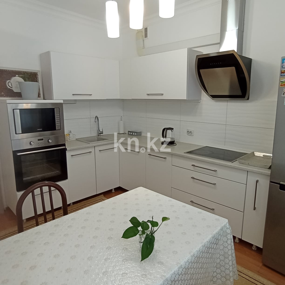 Продажа 2-комнатной квартиры, 55.2 м², ул. Сауран, дом  12/2 в Астане - фото 2