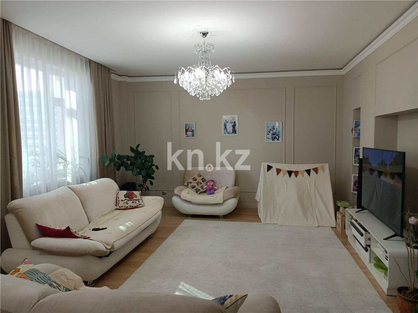 Продажа 5-комнатной квартиры, 200 м² в Астане - фото 2