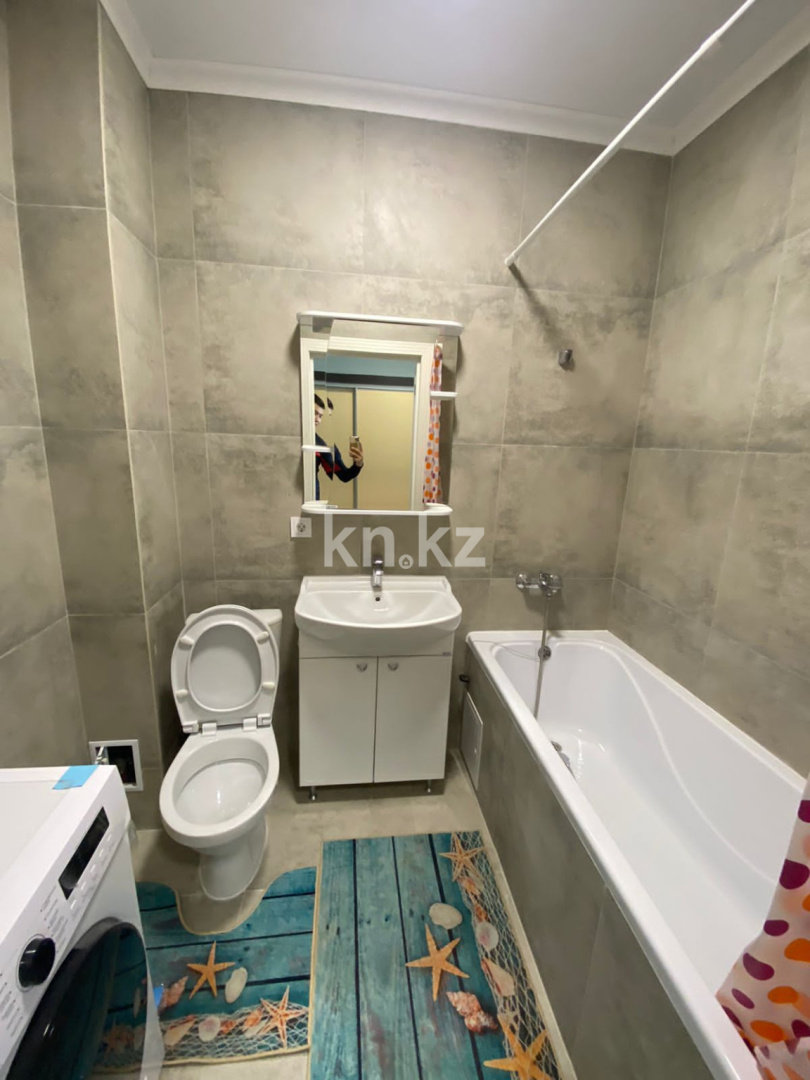 Аренда 1-комнатной квартиры, 40 м², ул. Нажимеденова, дом  13 в Астане - фото 5
