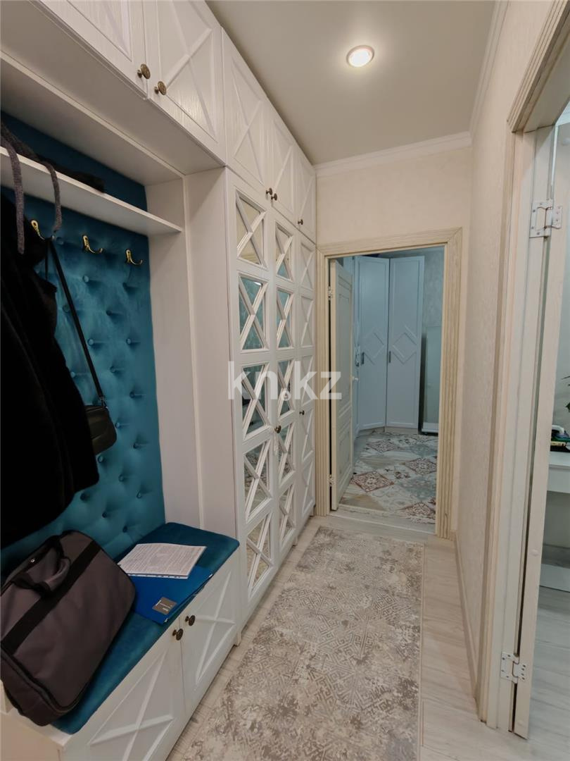 Продажа 2-комнатной квартиры, 62 м², ул. Сарыарка в Караганде - фото 11