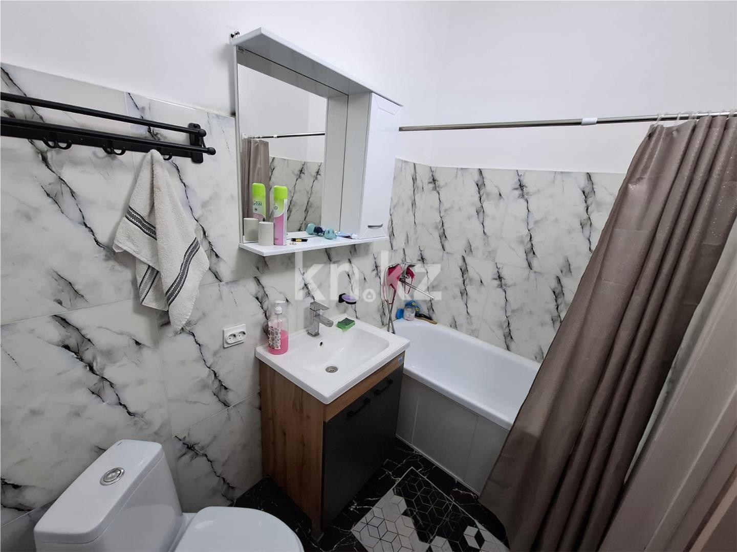 Продажа 2-комнатной квартиры, 60 м², ул. Айтматова в Астане - фото 8