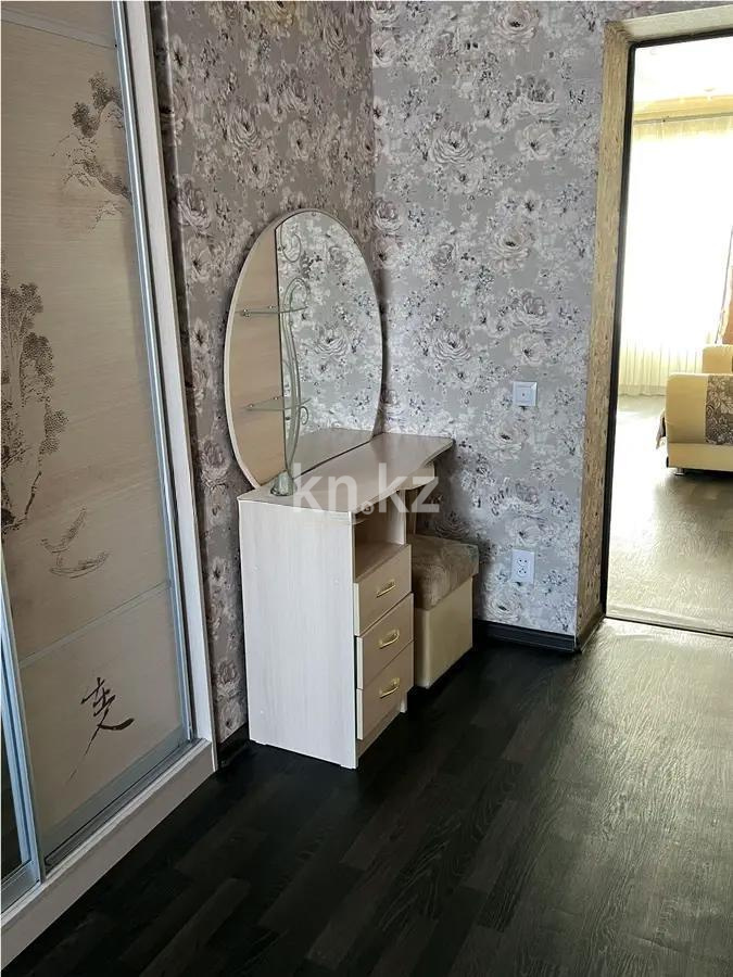 Продажа 2-комнатной квартиры, 50 м², пр. Назарбаева, дом  21 в Караганде - фото 7