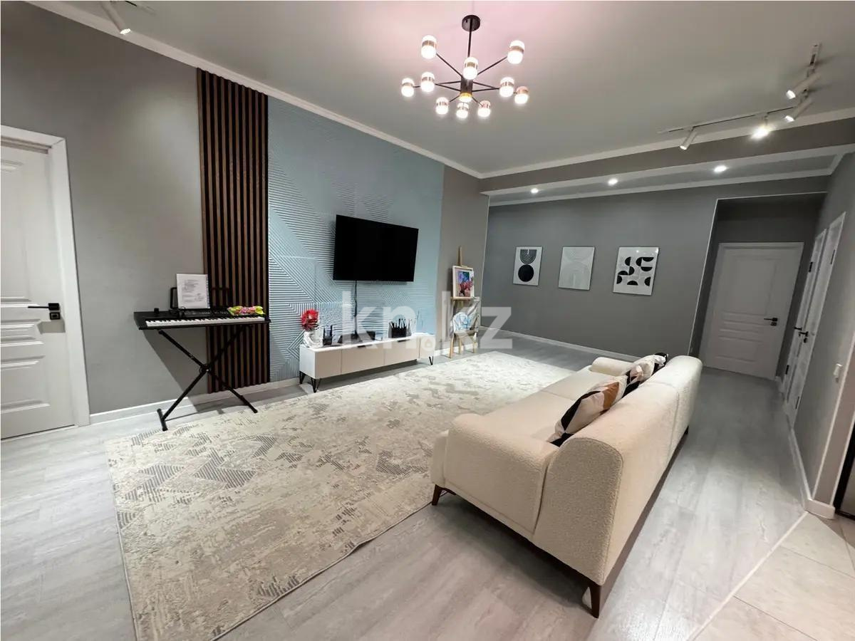 Продажа 3-комнатной квартиры, 103.99 м², пр. Абая, дом  164/4 в Алматы