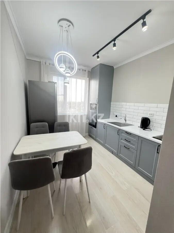 Продажа 3-комнатной квартиры, 68.8 м² в Алматы - фото 4