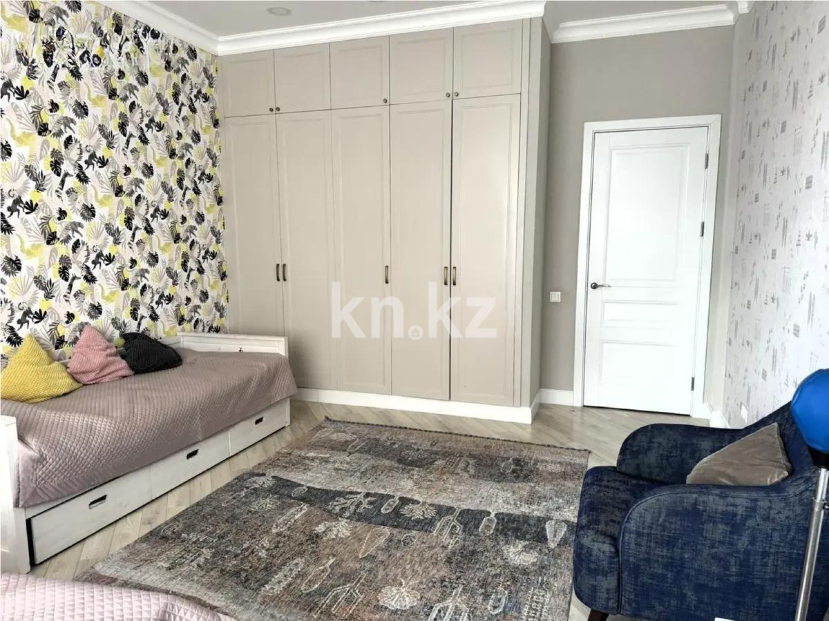 Продажа 3-комнатной квартиры, 135 м², ул. Керей, Жанибек хандар, дом  14/2 блок A в Астане - фото 4