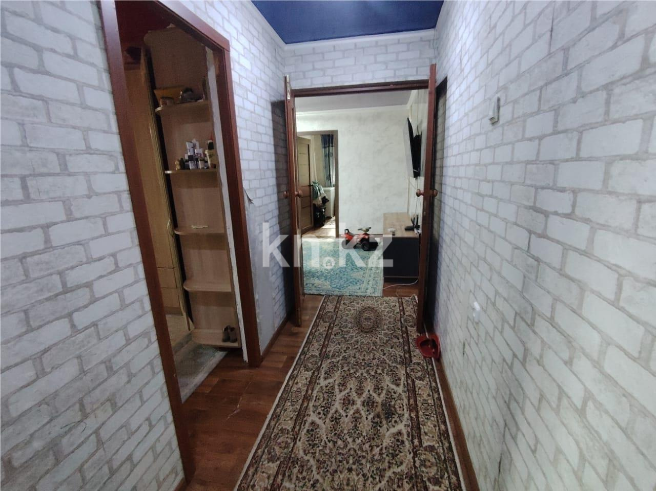 Продажа 4-комнатной квартиры, 61 м², ул. Байсеитовой в Темиртау - фото 14