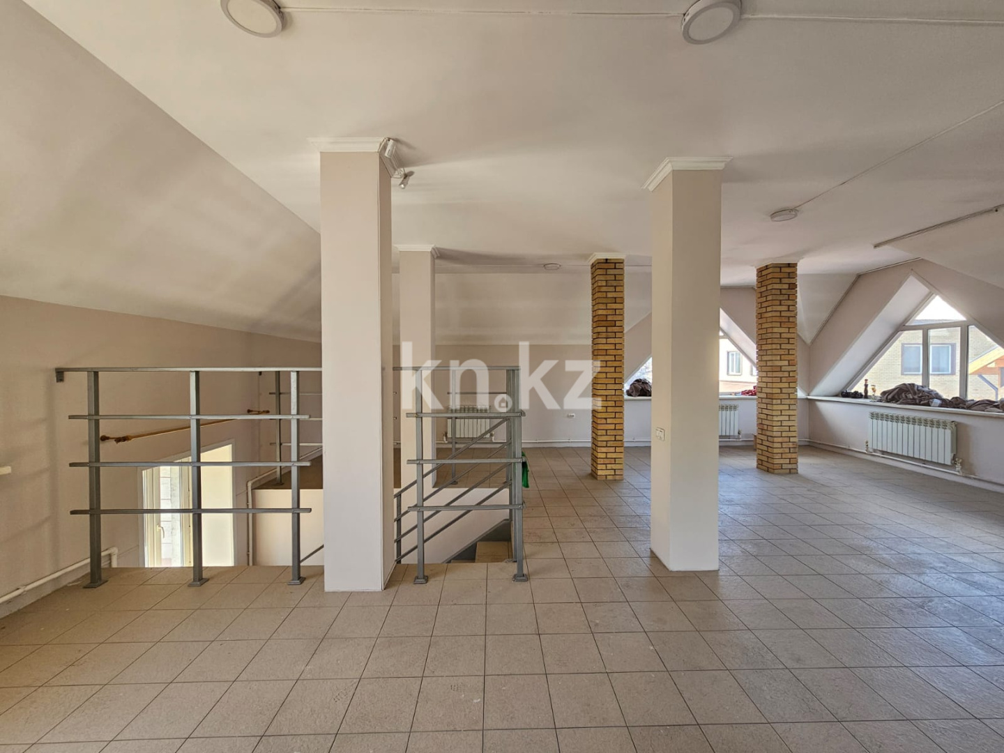 Продажа , 414 м², ул. Кирпичная, дом  46 в Караганде - фото 10