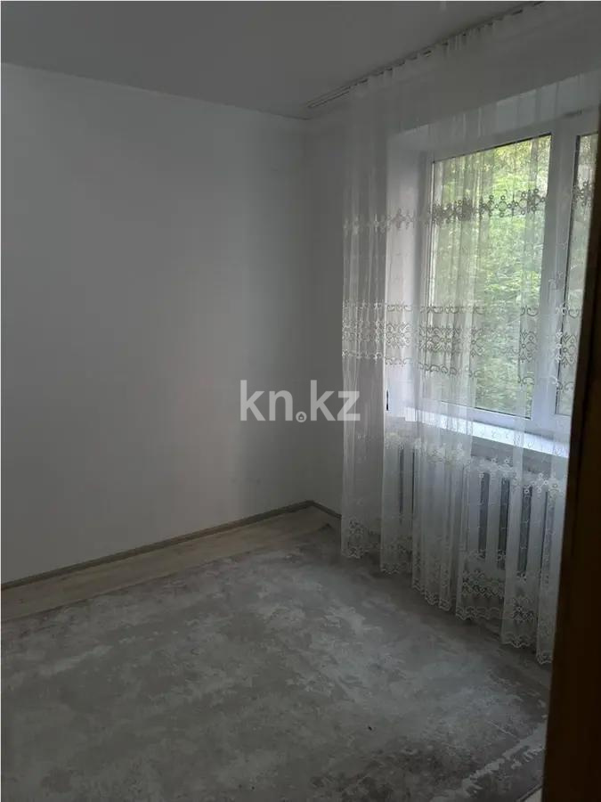 Продажа 4-комнатной квартиры, 80 м² в Караганде