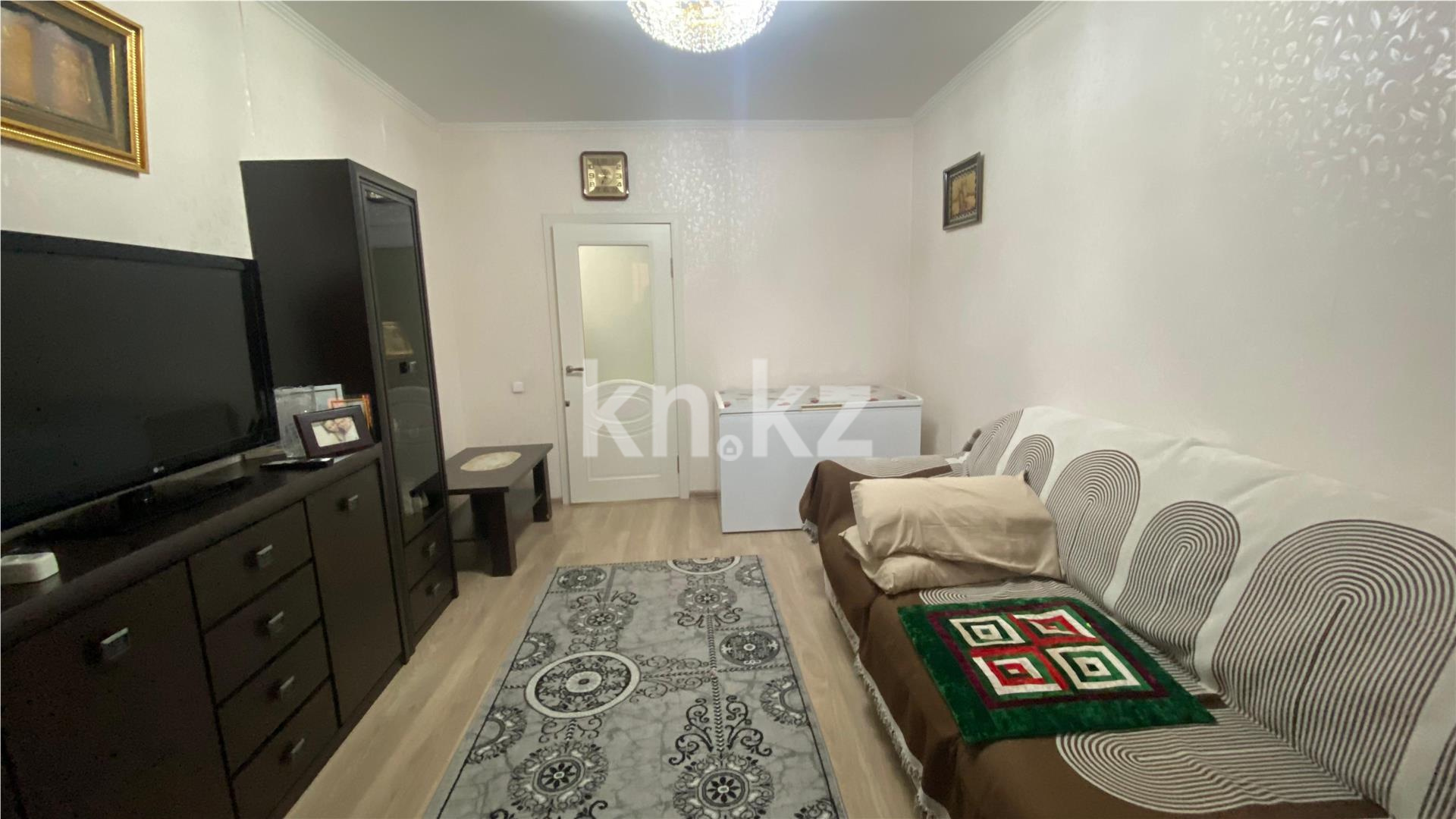 Продажа 3-комнатной квартиры, 87 м², пр. Шахтеров в Караганде - фото 6