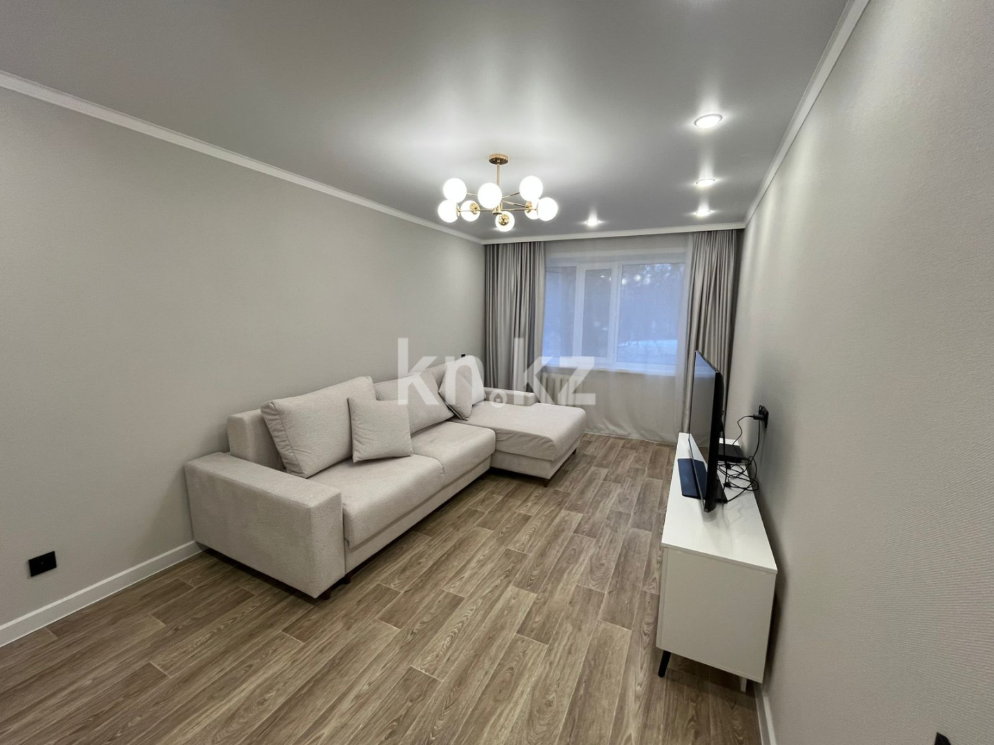 Продажа 2-комнатной квартиры, 50 м², пр. Республики в Караганде - фото 2