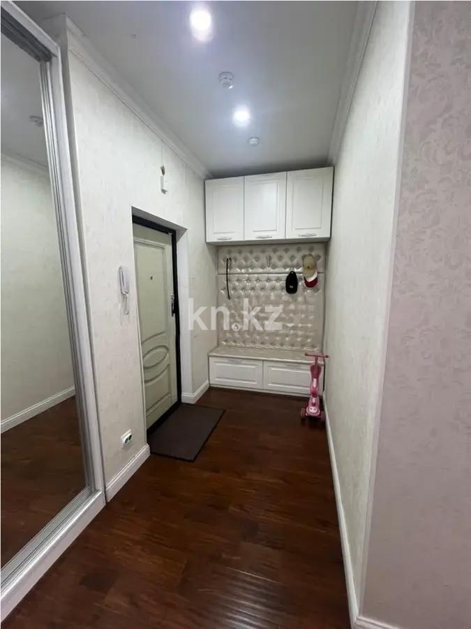 Продажа 3-комнатной квартиры, 69.8 м² в Алматы - фото 5