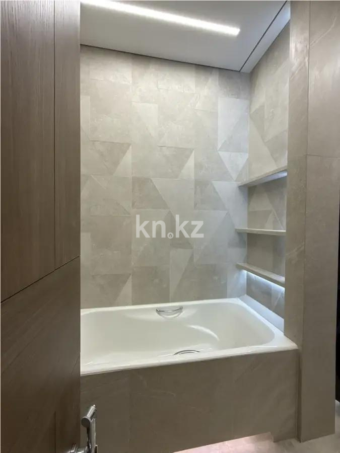 Продажа 3-комнатной квартиры, 104 м² в Караганде - фото 5