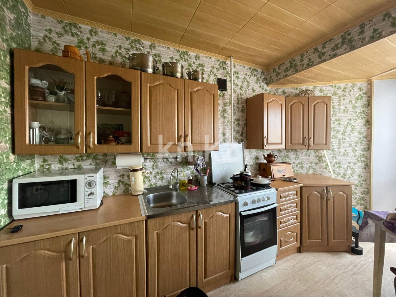 Продажа 1-комнатной квартиры, 37 м², ул. Крылова, дом  32 в Караганде