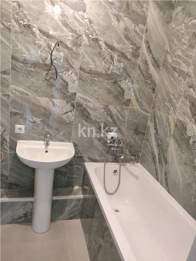 Продажа 3-комнатной квартиры, 70.3 м² в Астане - фото 3