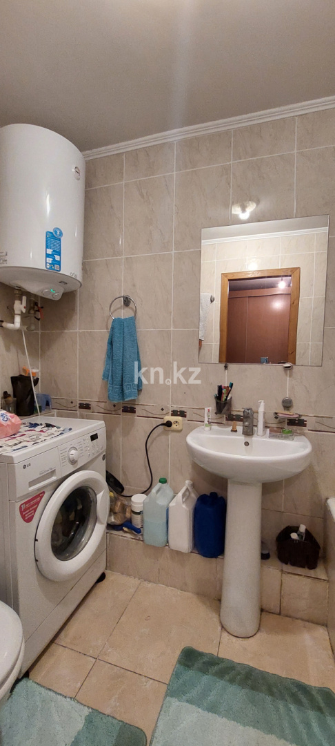 Продажа 3-комнатной квартиры, 60 м², ул. Сатыбалдина, дом  1 в Караганде - фото 7