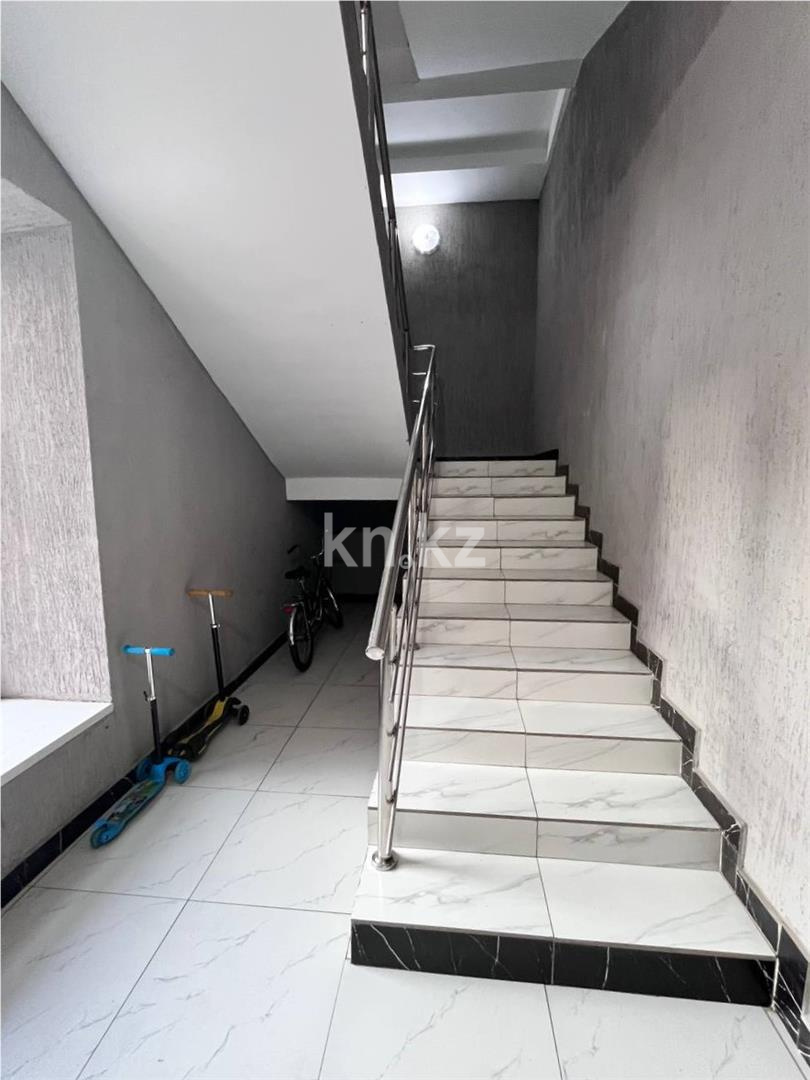 Продажа 3-комнатной квартиры, 85 м², 137 учетный квартал в Караганде - фото 35