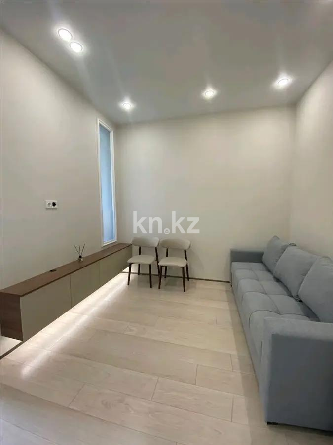 Продажа 2-комнатной квартиры, 40 м², ул. Бухар жырау, дом  31 в Астане