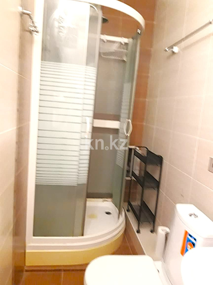 Продажа 3-комнатной квартиры, 90 м², ул. Сейфуллина в Астане - фото 13