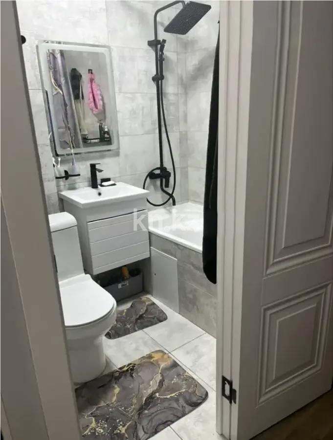 Продажа 2-комнатной квартиры, 42 м² в Алматы - фото 4