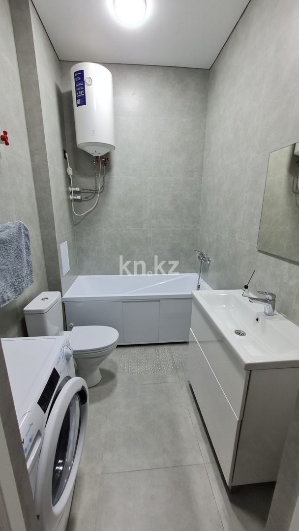 Аренда 1-комнатной квартиры посуточно, 43 м², ул. Ашимова, дом  3/4 в Караганде - фото 4