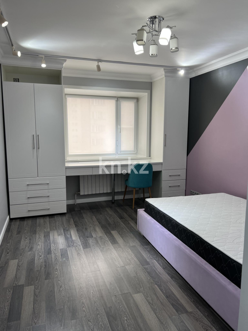 Продажа 4-комнатной квартиры, 161 м², ул. Аманжолова, дом  32/1 - пр. Кошкарбаева в Астане - фото 2
