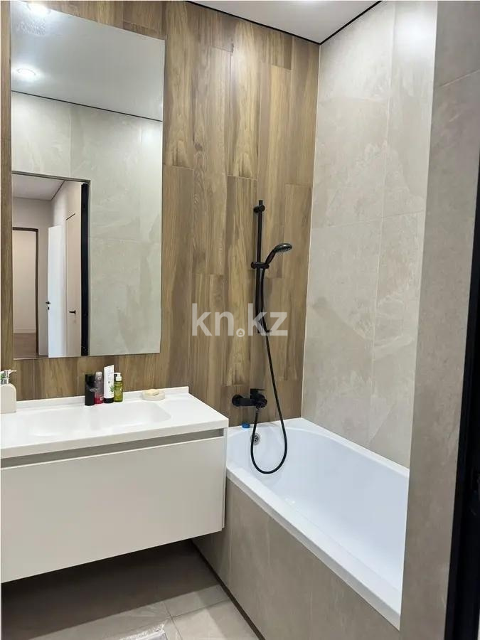 Продажа 4-комнатной квартиры, 118.5 м² в Астане - фото 6