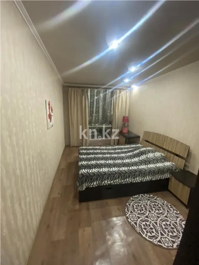 Продажа 2-комнатной квартиры, 54 м², 19 мкр., дом  43 в Караганде - фото 2