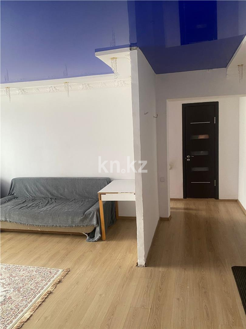 Продажа 2-комнатной квартиры, 52 м², мкр-н Степной-3 в Караганде - фото 2