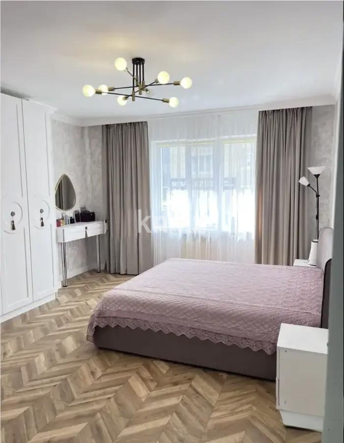 Продажа 4-комнатной квартиры, 108 м², ул. Сыганак, дом  39/1 в Астане - фото 2